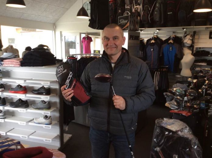 Carlo_Golfklub_FlaskePosten_1