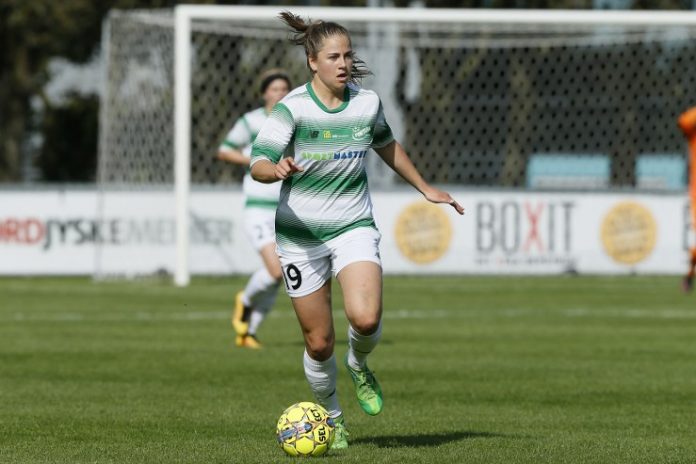 Laura_Fortuna_FlaskePosten_1_739x493