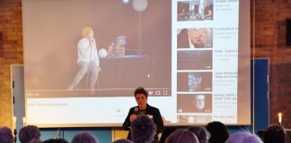 Mikael Wiehe i lyset hos Kulturhus Løkken