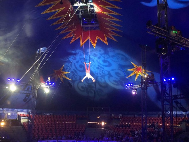 Arena_FlaskePosten_4_657x493