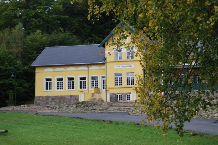 Skovpavillonen_Tolne_FlaskePosten_1