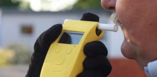 Tankstation anmeldte 20-årig bilist med høj promille