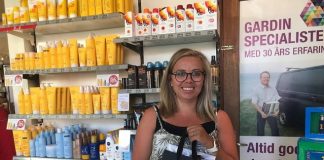 Skarpe fotografer har hentet gavepakker hos Matas i Hirtshals