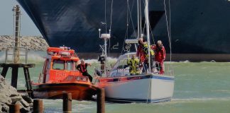 Sejlskibet Désirée fik alvorlige problemer i Hirtshals Havn