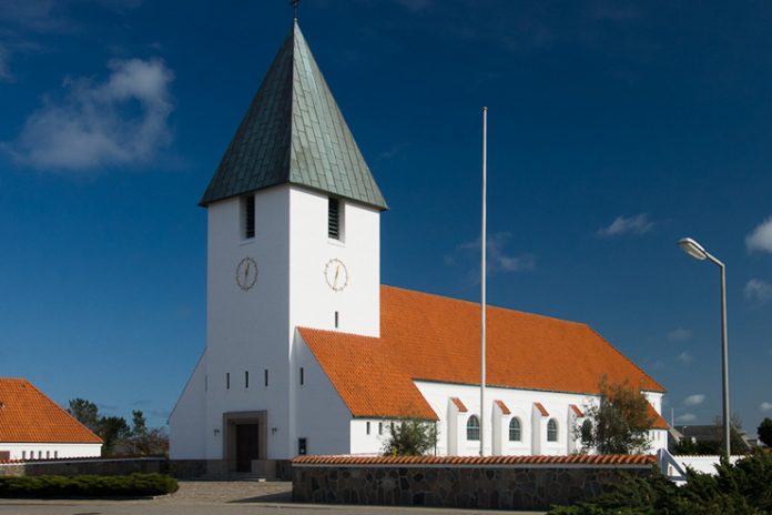 hirtshals kirke_flaskeposten_740x493