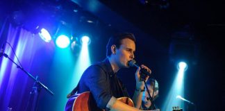 PRÆSENTATION: Daniel Jul til Musik Under Trappen