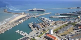 Hans Hunderup højt over Hirtshals