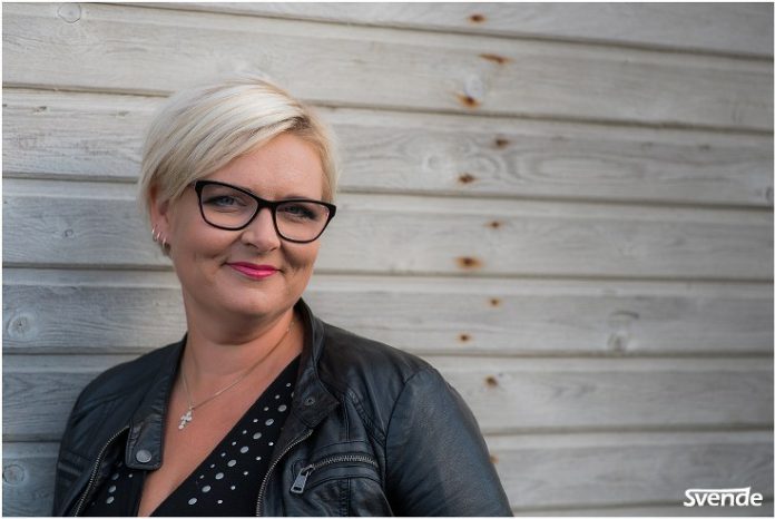 Rikke_Nelumbo_FlaskePosten_1_737x493