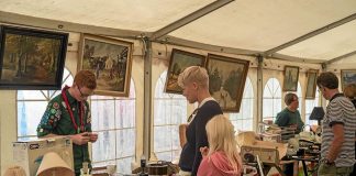 KFUM holder loppemarked i Mosbjerg