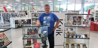 Tom udstiller The Beatles