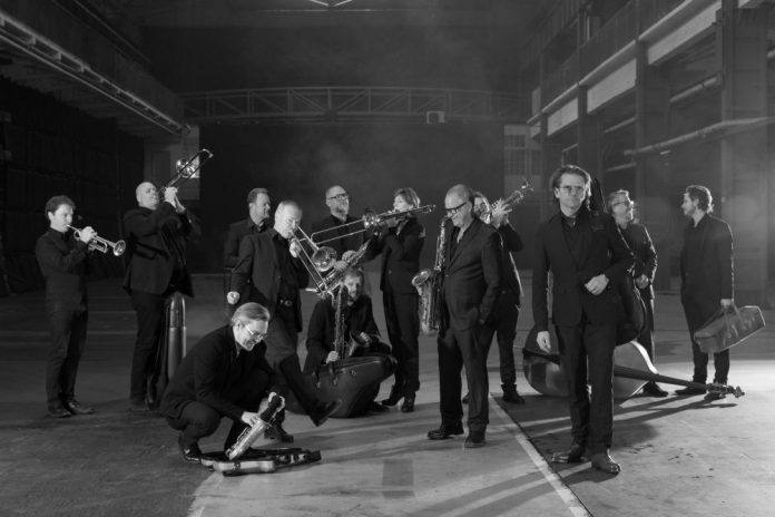 DR_Big_Band_FlaskePosten_1
