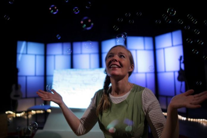 Aprilfestival_Grafisk_Værksted_FlaskePosten_4_739x493