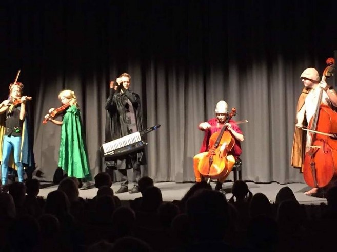 Labyrint_Teater_FlaskePosten_6_657x493