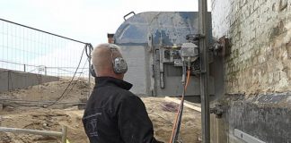 Der skæres i Rubjerg Knude Fyr