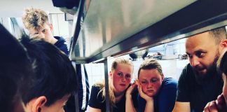 Restaurant Abstrakt og Horne Efterskole samler ind til Hus Forbi