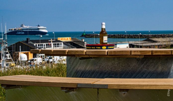 050619 Indvielse af Hirtshals Bænken (7)_800x467