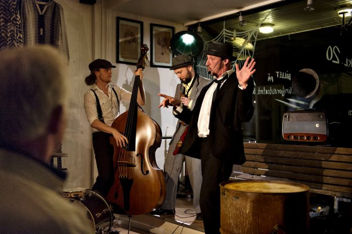 Tom_Waits_Limfjordsteatret