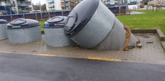 Regnen driller affaldstømningen