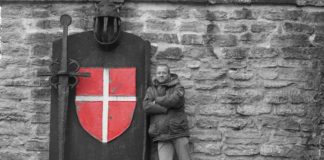 Tillykke med flaget og genforeningsstenen!