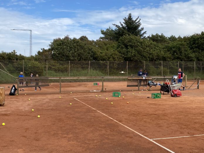 Tennis