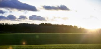 Nordjyske landmænd hjæper til ved affaldsindsamling